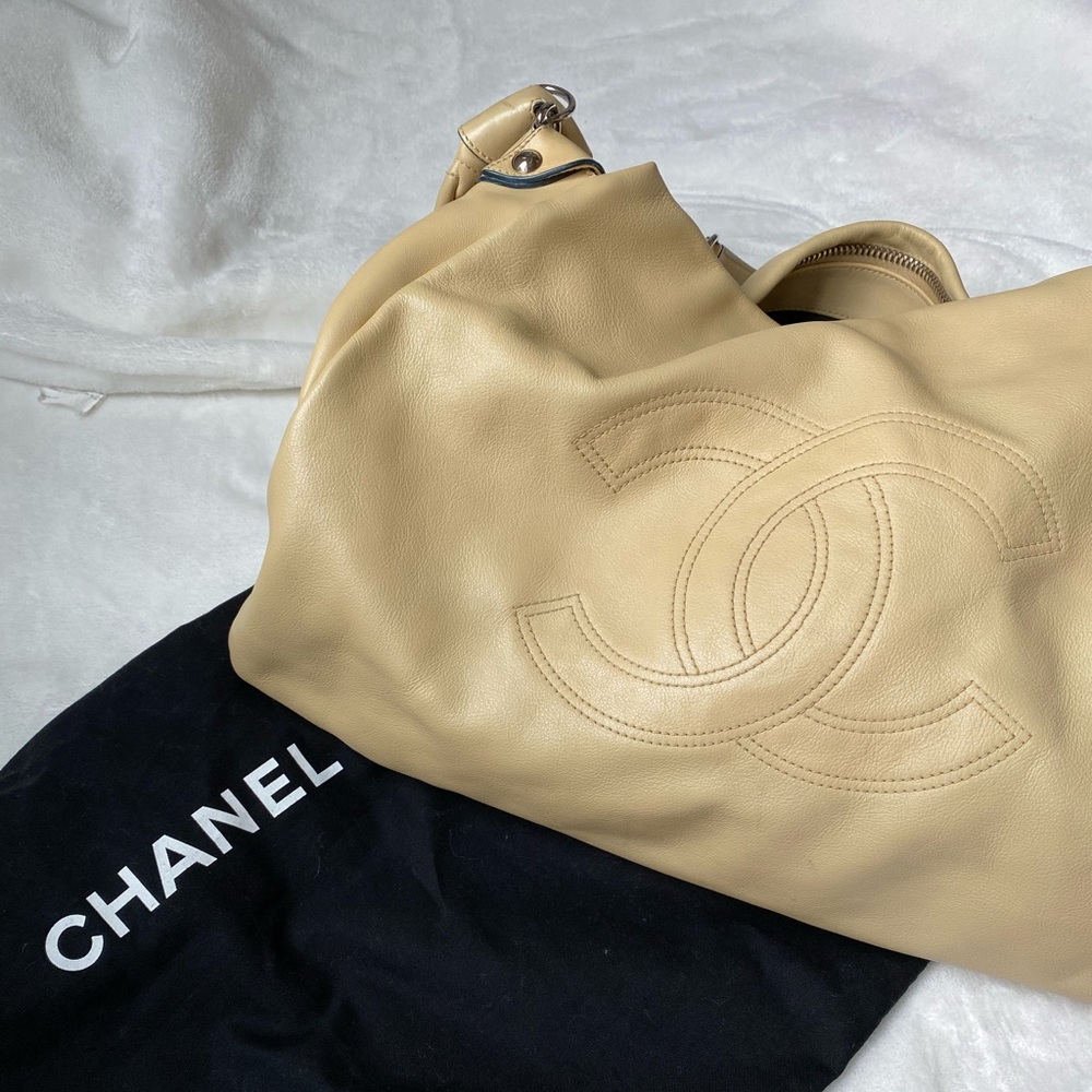 Chanel pale yellow color hobo bag, Authentic!